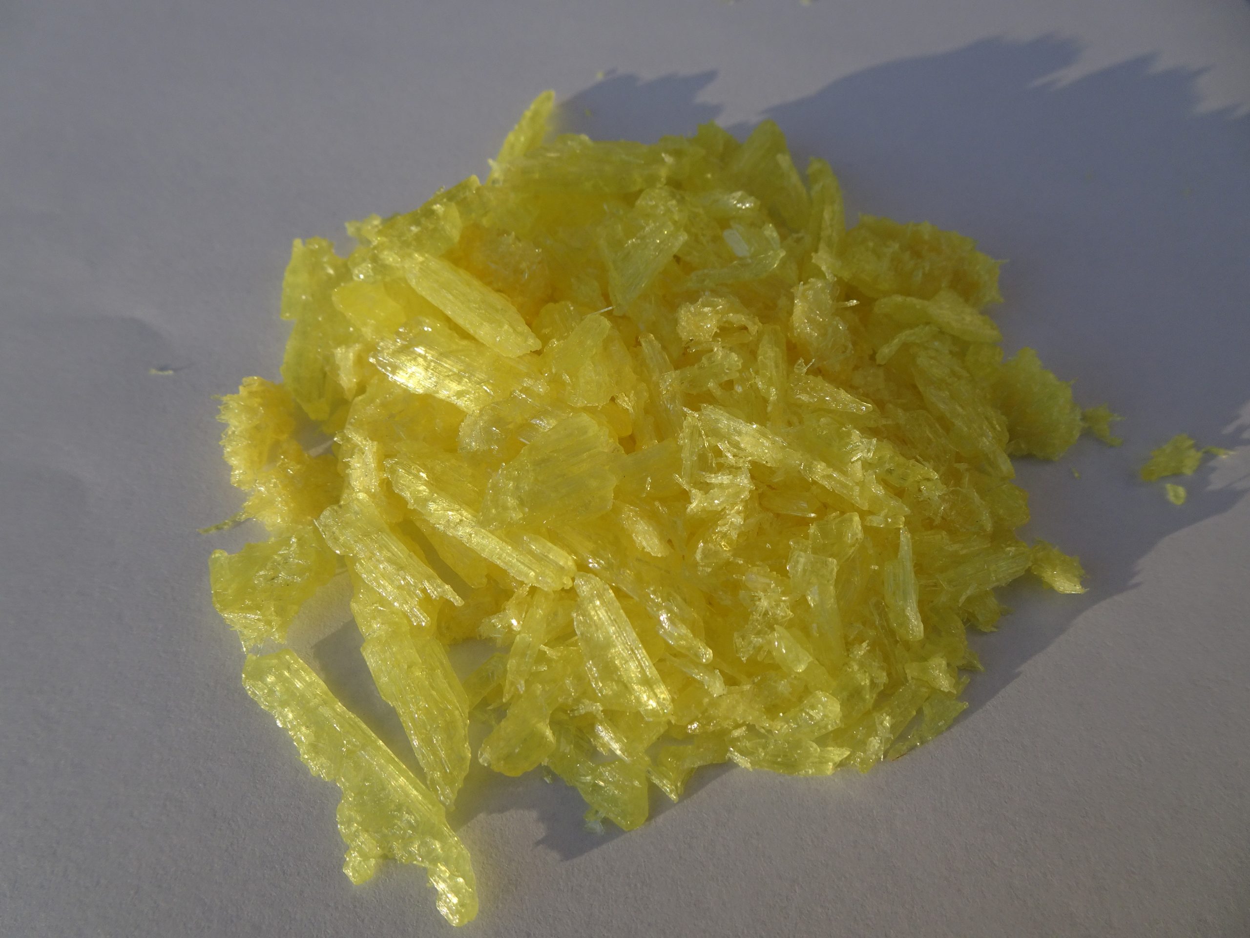 Fluorophenyl-2-nitropropene